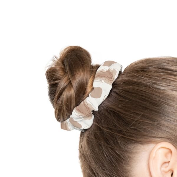 Minimalist Abstract Scrunchie - Image 4