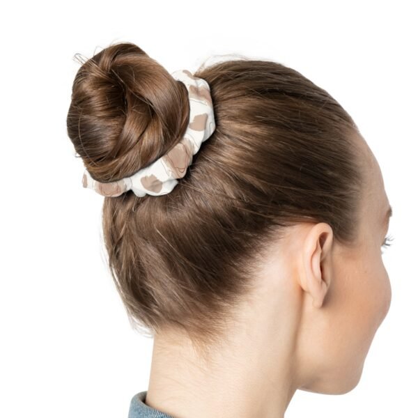 Minimalist Abstract Scrunchie - Image 3