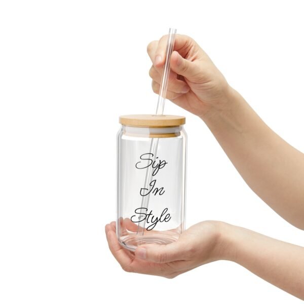 Sip in Style Sipper Glass – Chic & Trendy Drinkware - Image 3